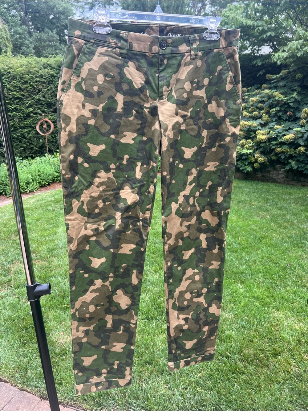 GAP Khakis Camo Broken-In Straight Pants in Green and Tan